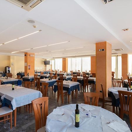 Hotel La Sirenetta Tortoreto Eksteriør bilde
