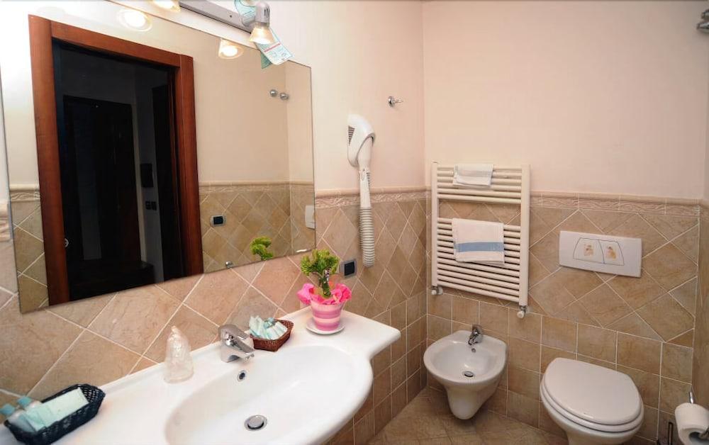Hotel La Sirenetta Tortoreto Eksteriør bilde
